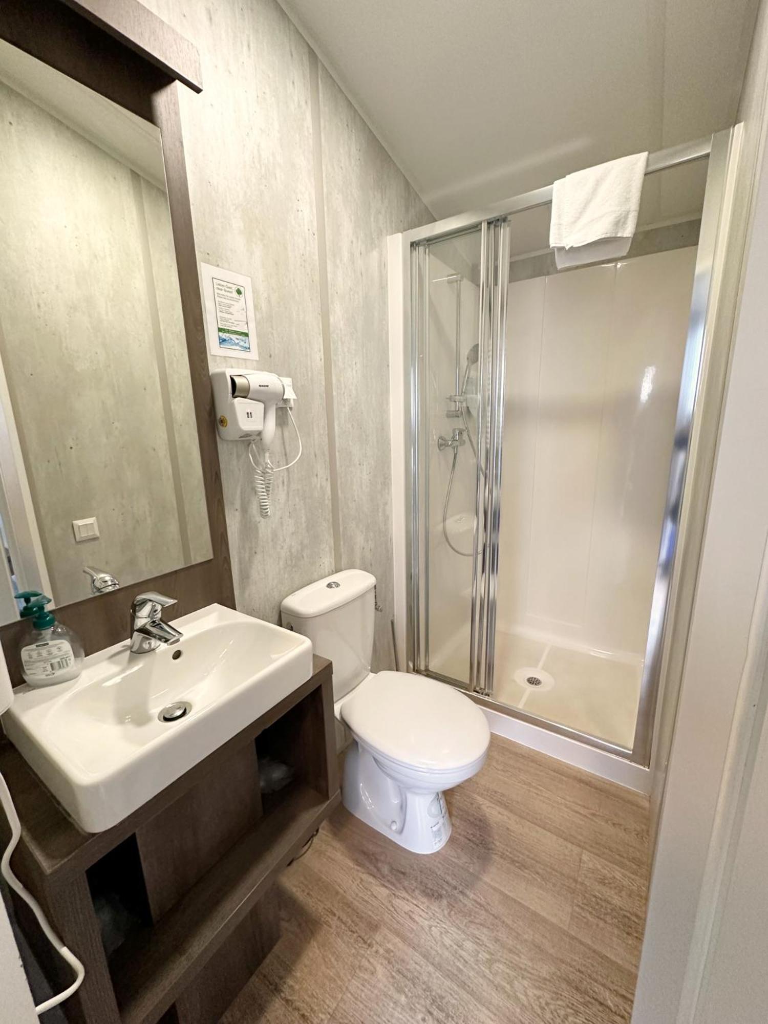 Sunny Hotel Штраубинг Экстерьер фото